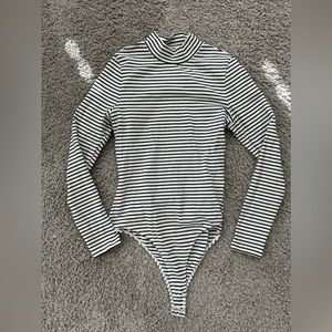 Black & White Striped Long Sleeve Bodysuit - Small